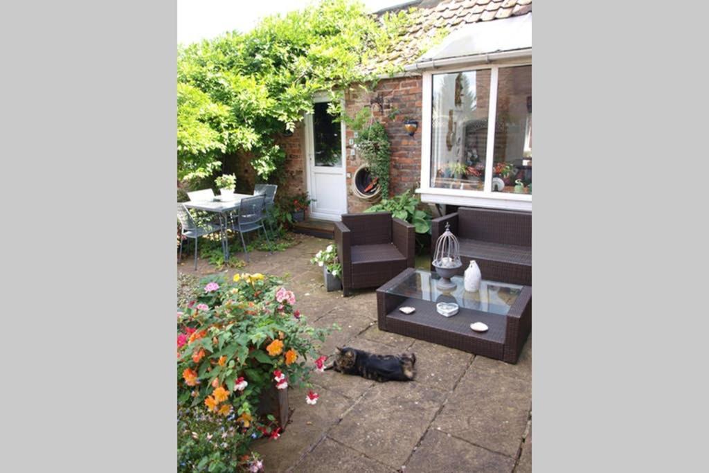 Self-Contained Annex - Beautiful Village Near York Exterior photo